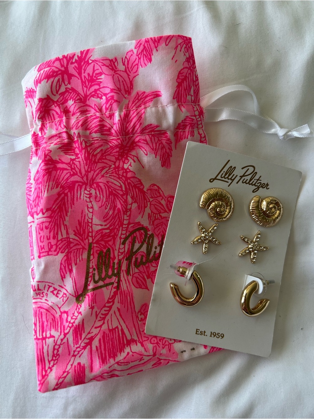 Lilly Pulitzer Pink Drawstring Jewelry Pouch with Gold-Tone Earring Trio